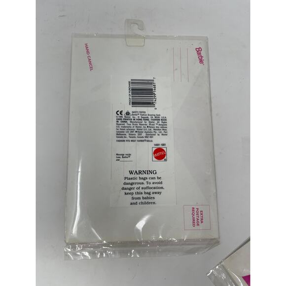 Vintage 1995 Barbie HAPPY EASTER Fashion Outfit Greeting Card Green Chick Dress - Picture 4 of 5